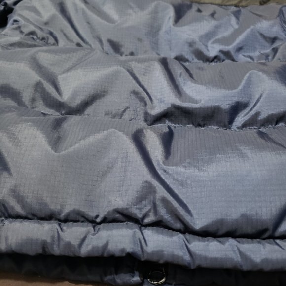 CCM Puffer Jacket Hockey Winter Snow Insulated Blue Colour Zip Up 18 Month Size - Picture 8 of 13